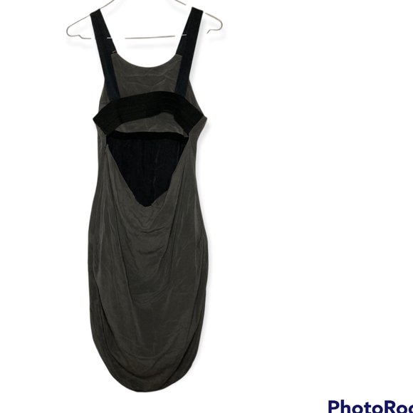 RAG & BONE 100%SILK GRAY SEMI- BACKLESS DRESS Size 2 - Picture 3 of 13